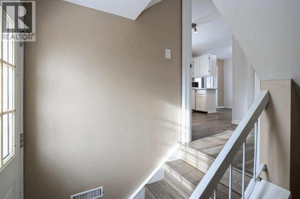 70 Mclevin Crescent, Red Deer, Alberta  T4R 1S9 - Photo 23 - A2282845