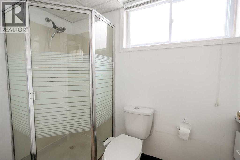 70 Mclevin Crescent, Red Deer, Alberta  T4R 1S9 - Photo 41 - A2282845