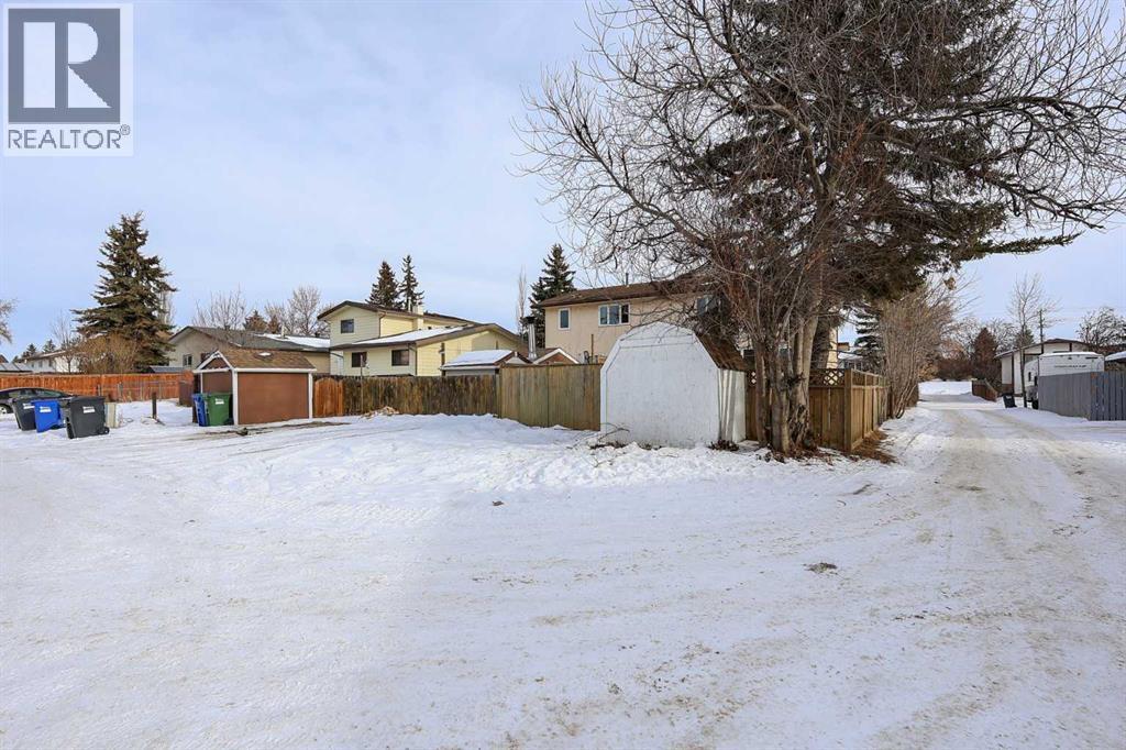 70 Mclevin Crescent, Red Deer, Alberta  T4R 1S9 - Photo 49 - A2282845