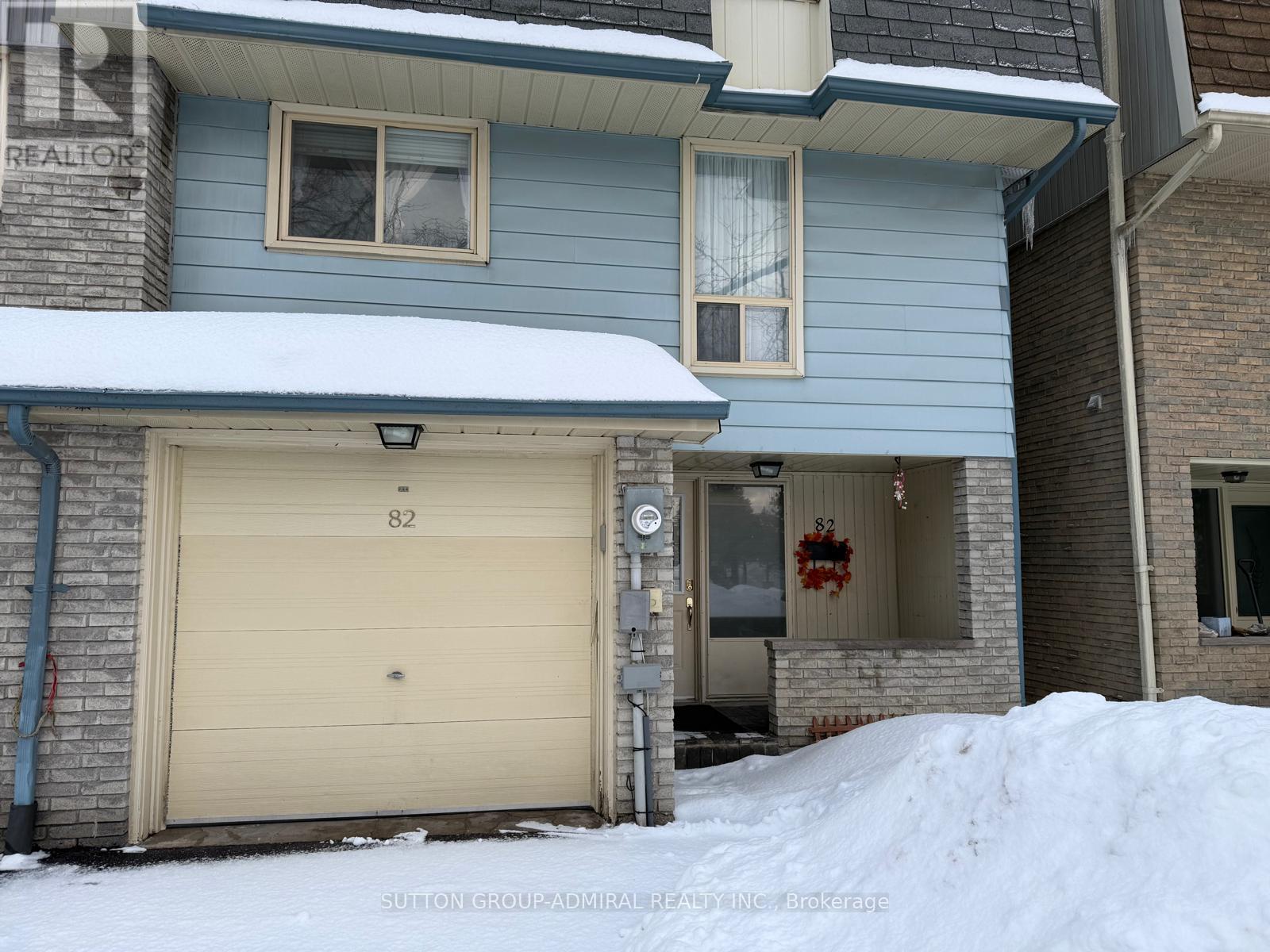 94 - 82 Henderson Drive, Aurora, Ontario  L4G 3M3 - Photo 2 - N12650156