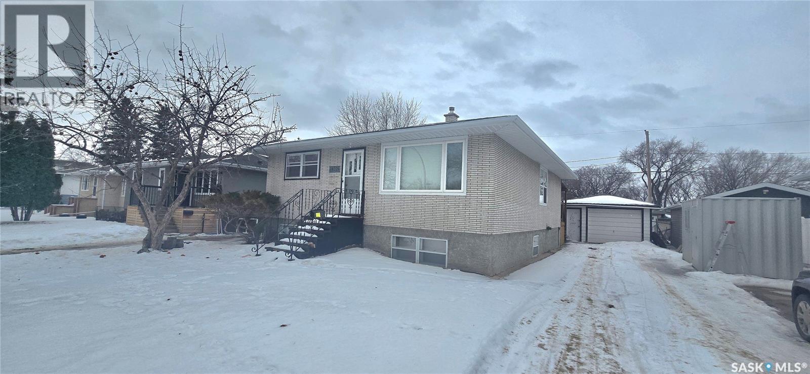 422 Mullin Avenue E, Regina, Saskatchewan  S4N 1C7 - Photo 1 - SK029211