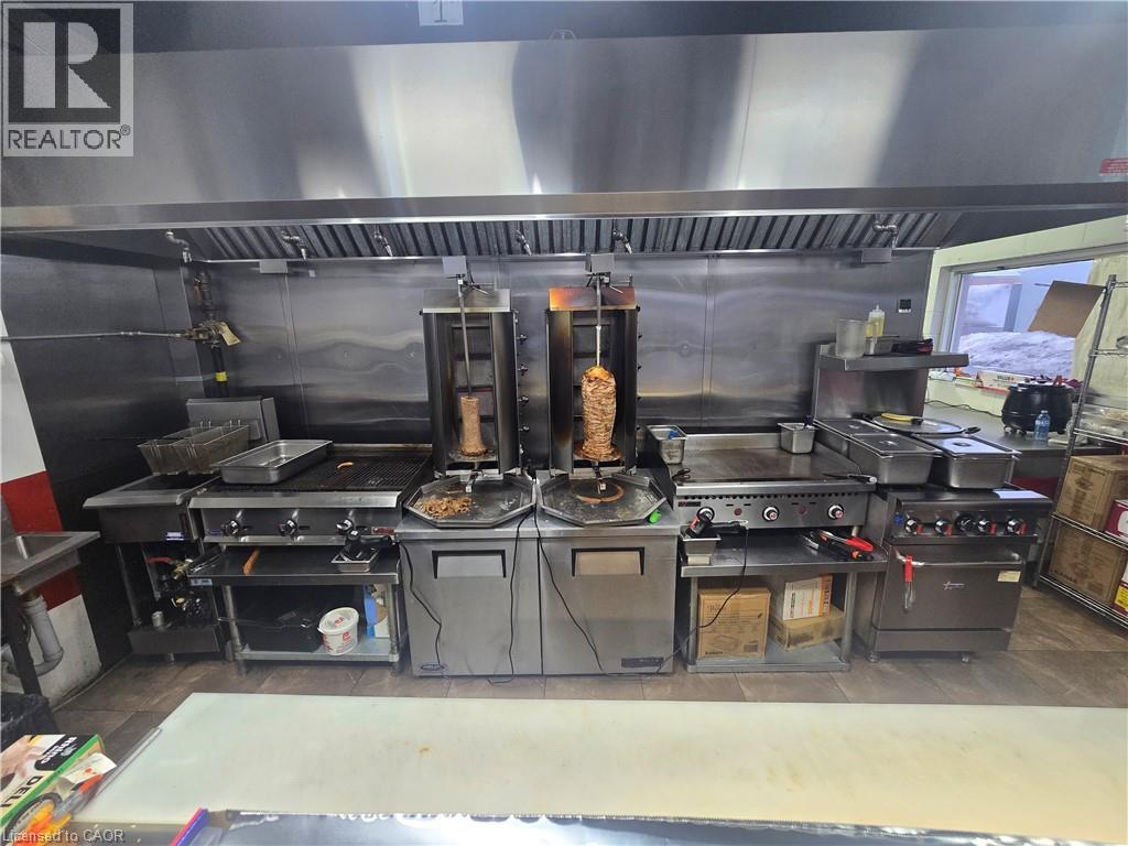 4468 Ontario Street, Beamsville, Ontario  L3J 0A9 - Photo 11 - 40807865