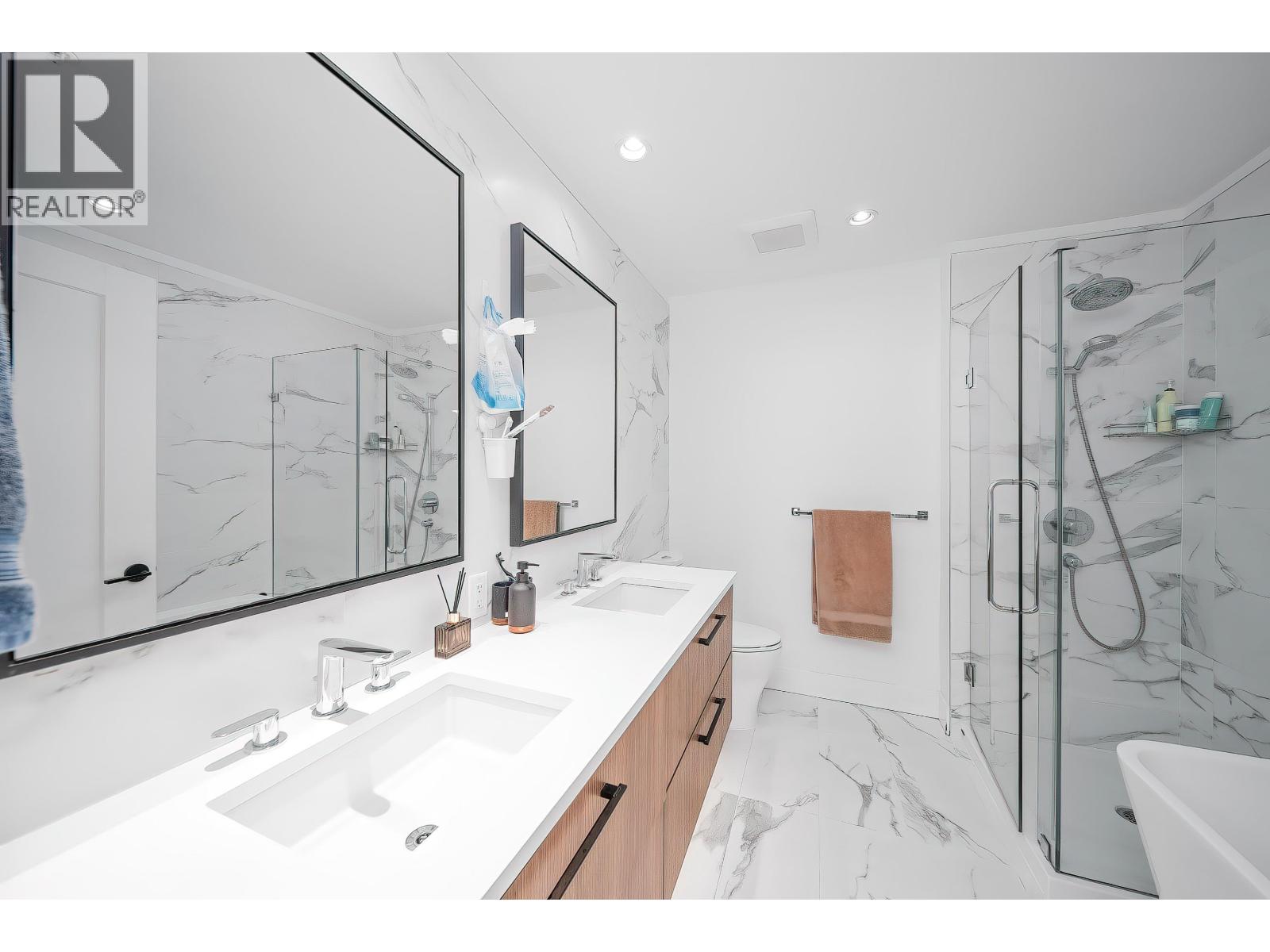 208 6933 Cambie Street, Vancouver, British Columbia  V6P 0J1 - Photo 24 - R3092753