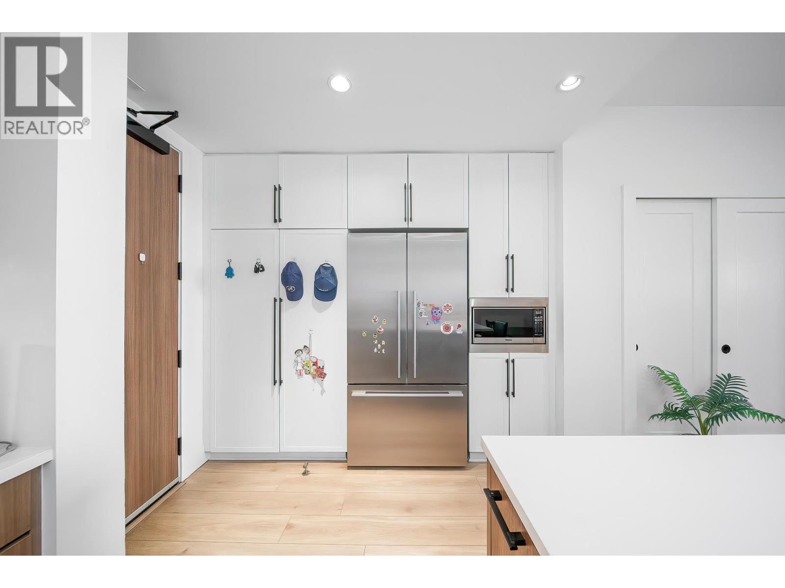 208 6933 Cambie Street, Vancouver, British Columbia  V6P 0J1 - Photo 7 - R3092753