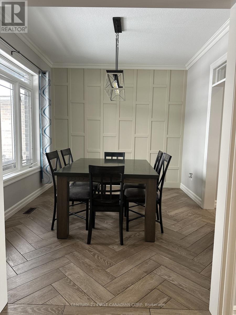 111 Coyne Lane Lane, Lucan Biddulph, Ontario  N0M 2J0 - Photo 12 - X12821466