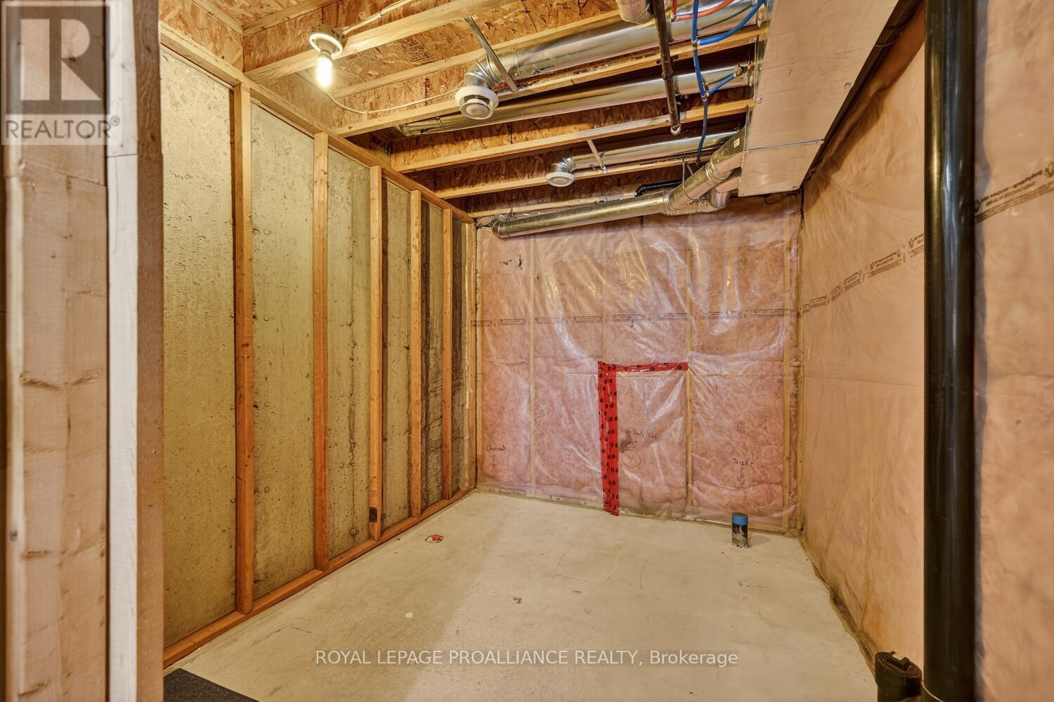 271 Beley Street, Brockville, Ontario  K6V 7M8 - Photo 24 - X12821454