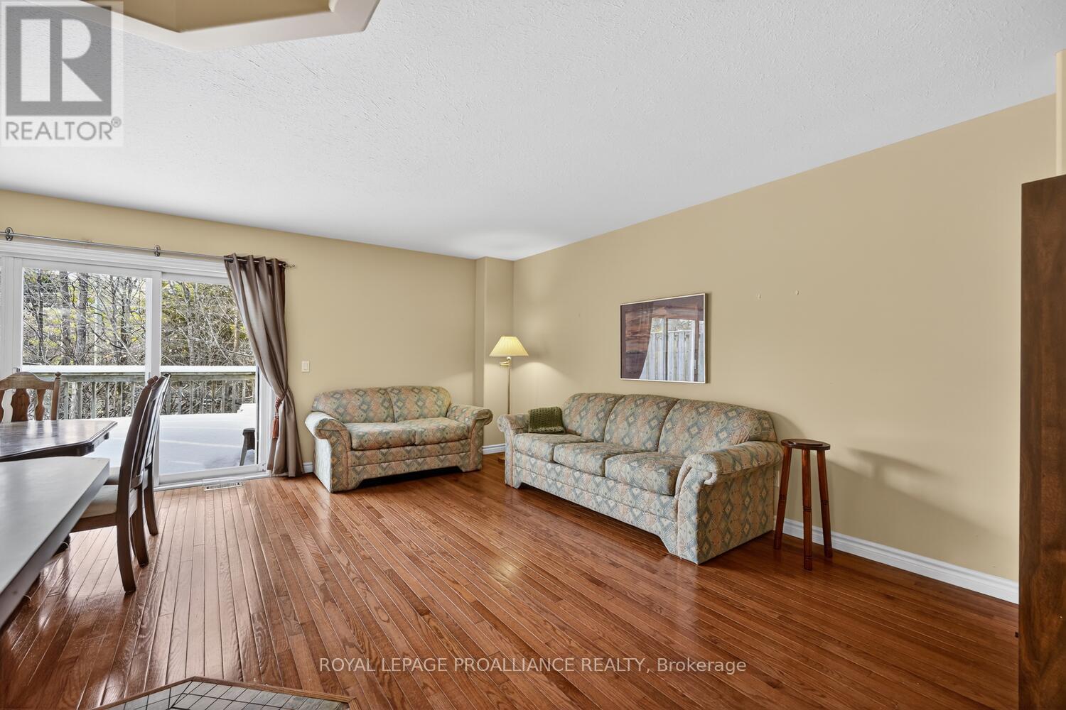 271 Beley Street, Brockville, Ontario  K6V 7M8 - Photo 7 - X12821454