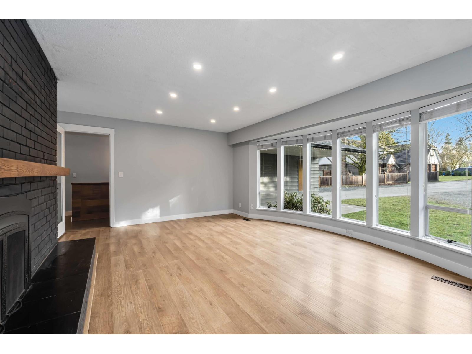 22990 70a Avenue, Langley, British Columbia  V2Y 2J9 - Photo 8 - R3093036