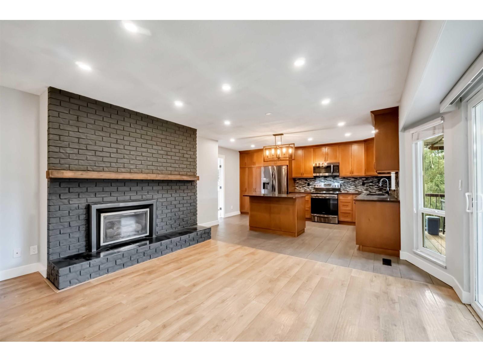 22990 70a Avenue, Langley, British Columbia  V2Y 2J9 - Photo 11 - R3093036