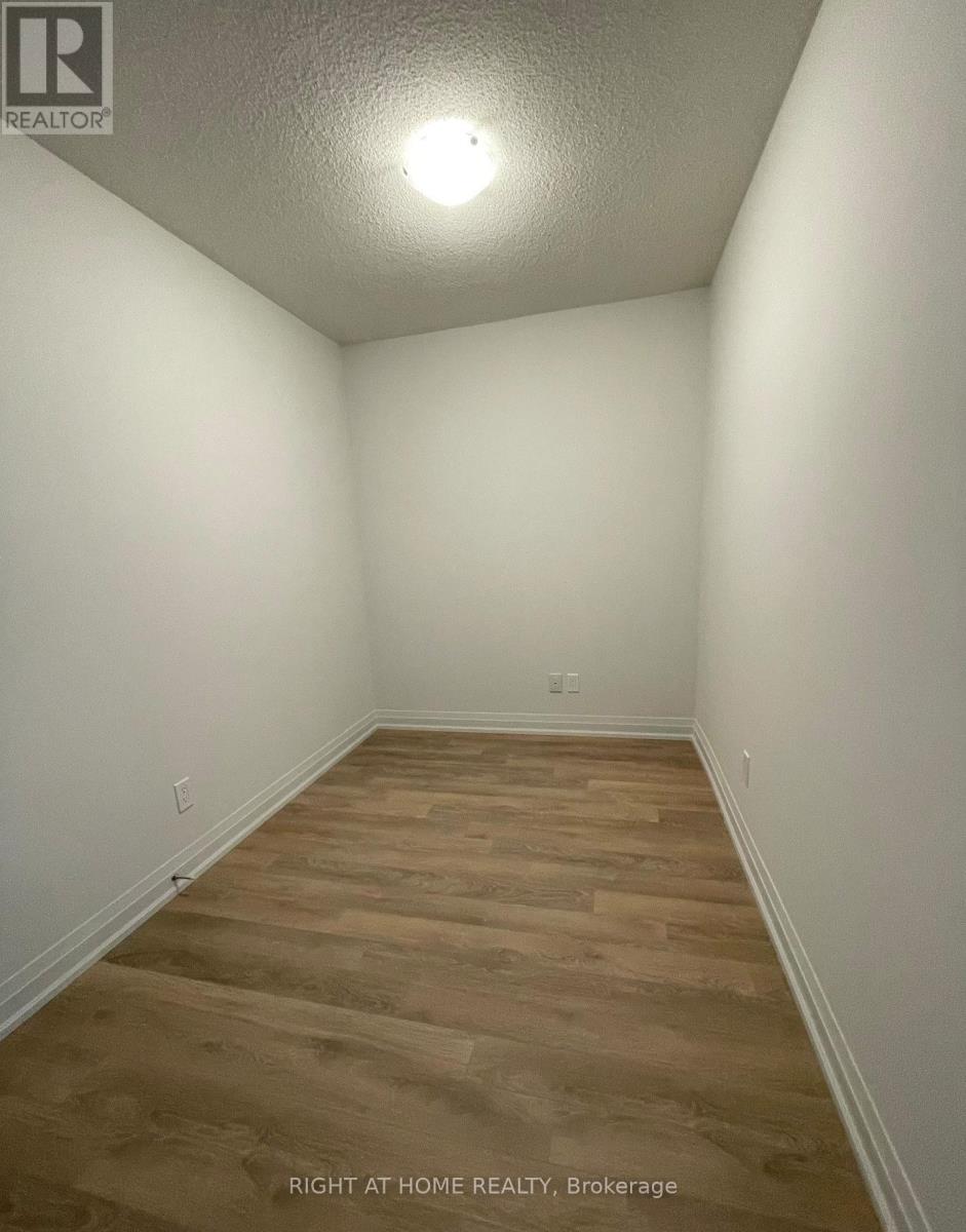 1608 - 20 Meadowglen Place, Toronto, Ontario  M1H 2Y5 - Photo 3 - E12821468