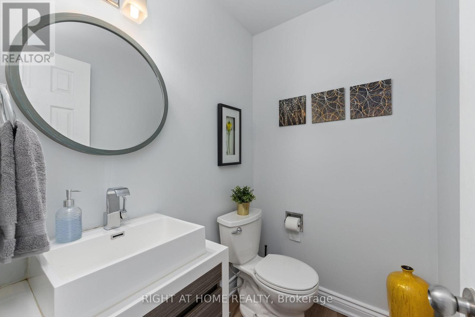 25 - 120 Falconer Drive, Mississauga, Ontario  L5N 1P5 - Photo 11 - W12821462