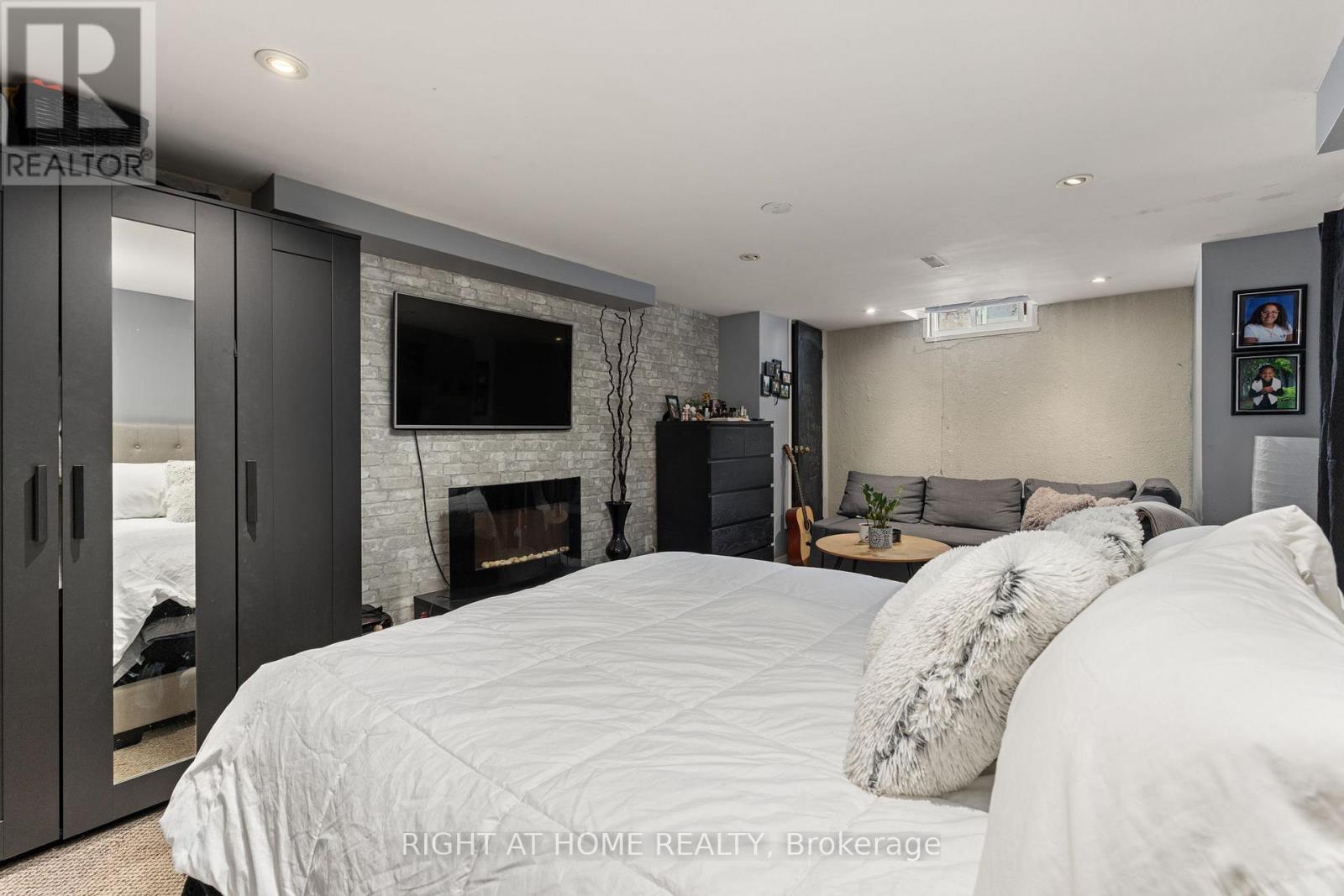 25 - 120 Falconer Drive, Mississauga, Ontario  L5N 1P5 - Photo 19 - W12821462