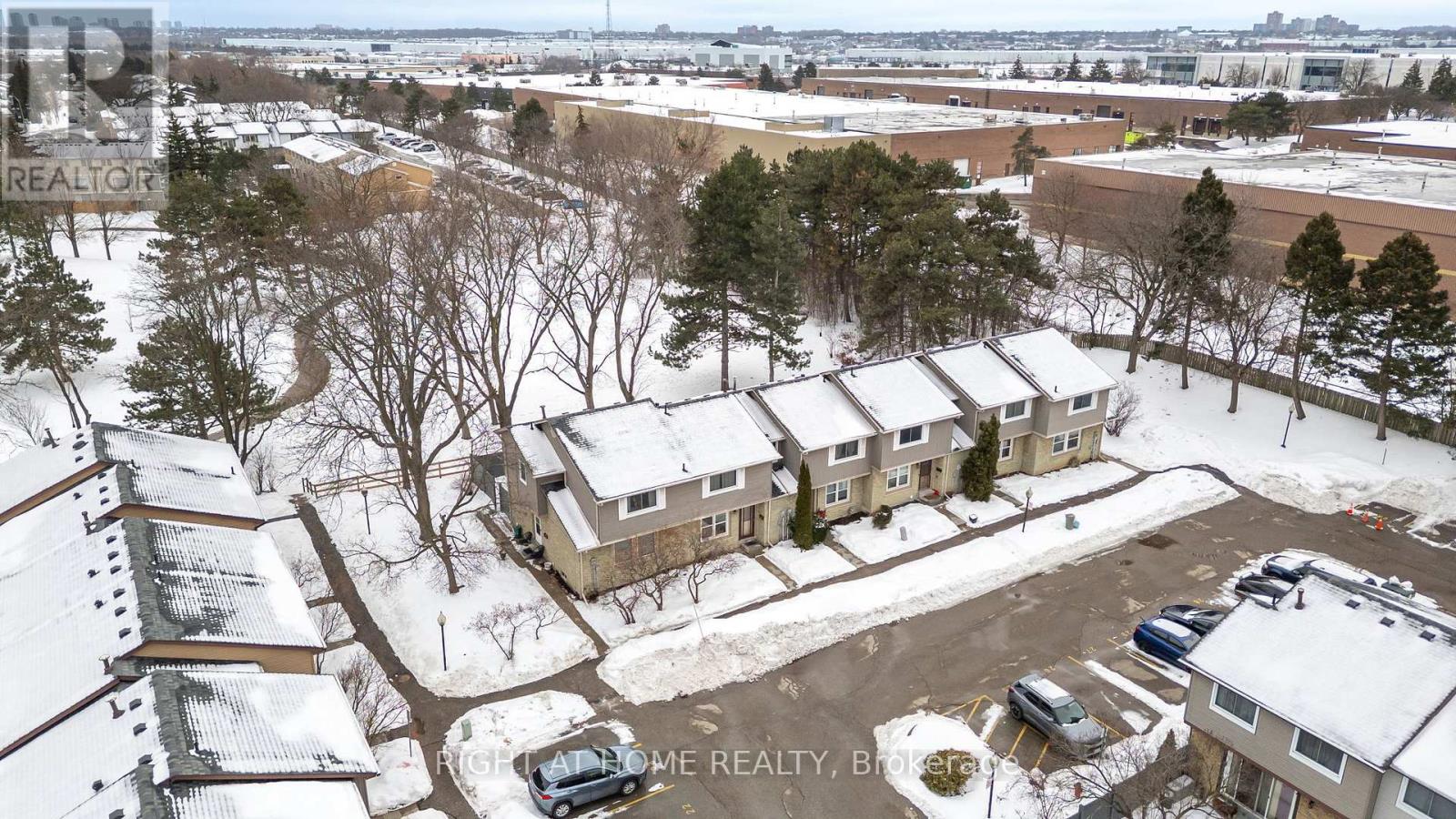 25 - 120 Falconer Drive, Mississauga, Ontario  L5N 1P5 - Photo 29 - W12821462