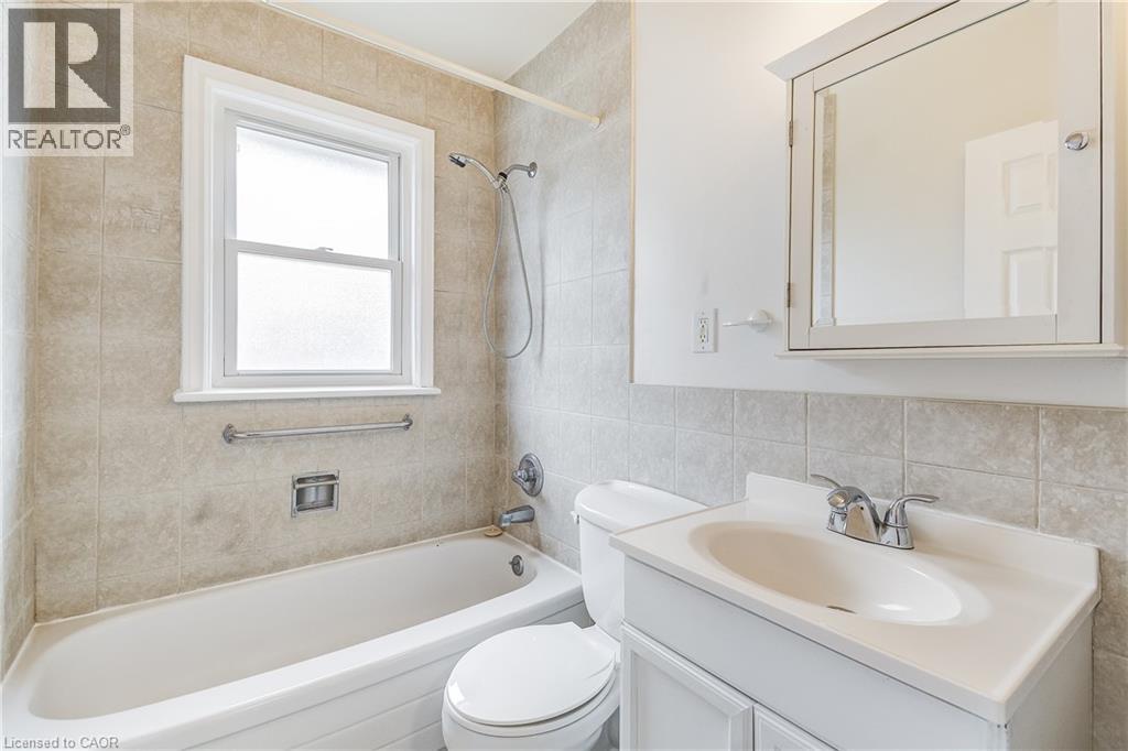 5446 Calvert Place, Burlington, Ontario  L7L 3H7 - Photo 14 - 40764146