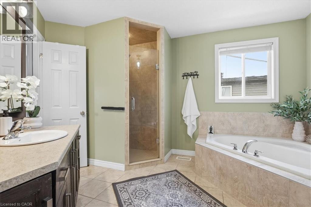 361 Sienna Crescent, Kitchener, Ontario N2R 1T8 - Photo 19 - 40807835