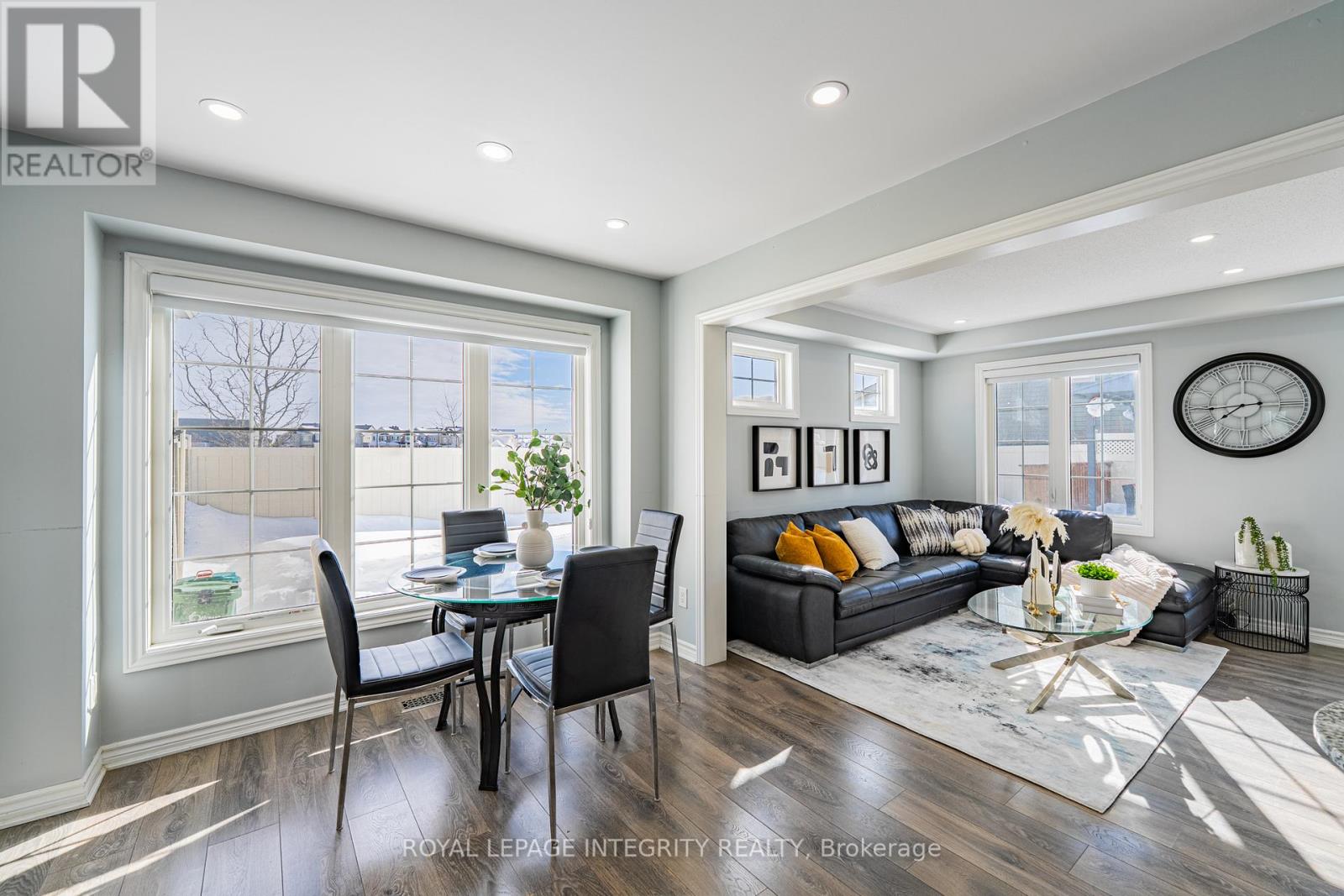 274 Brassy Minnow Crescent, Ottawa, Ontario  K2J 6J9 - Photo 5 - X12821492