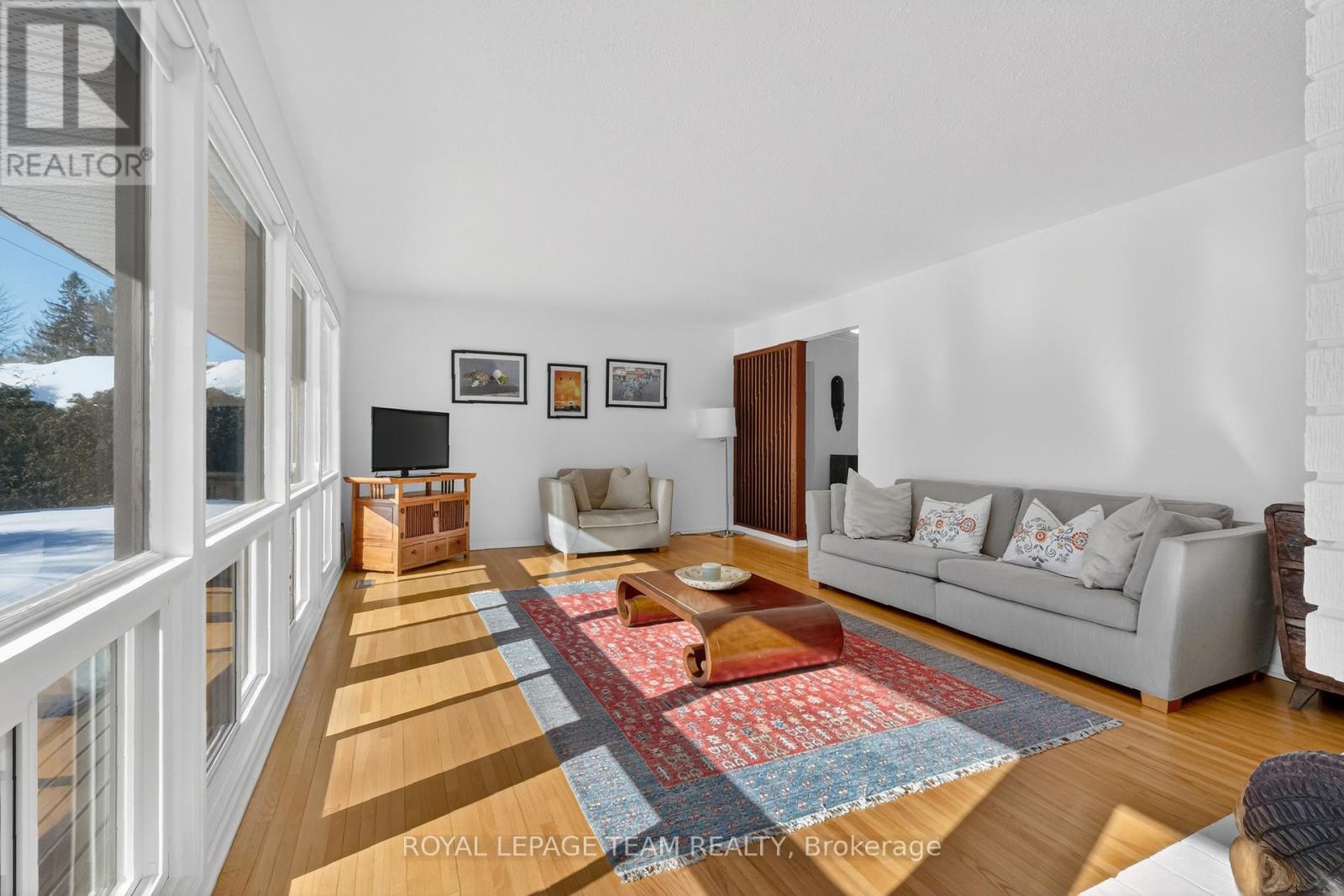 28 Tiffany Crescent, Ottawa, Ontario  K2K 1W2 - Photo 10 - X12821496