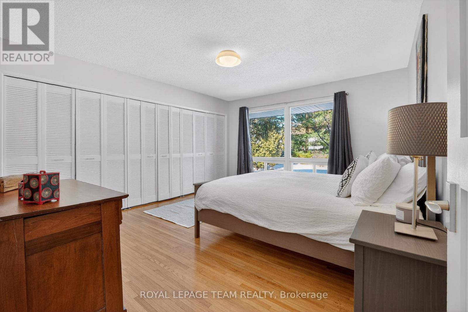 28 Tiffany Crescent, Ottawa, Ontario  K2K 1W2 - Photo 18 - X12821496