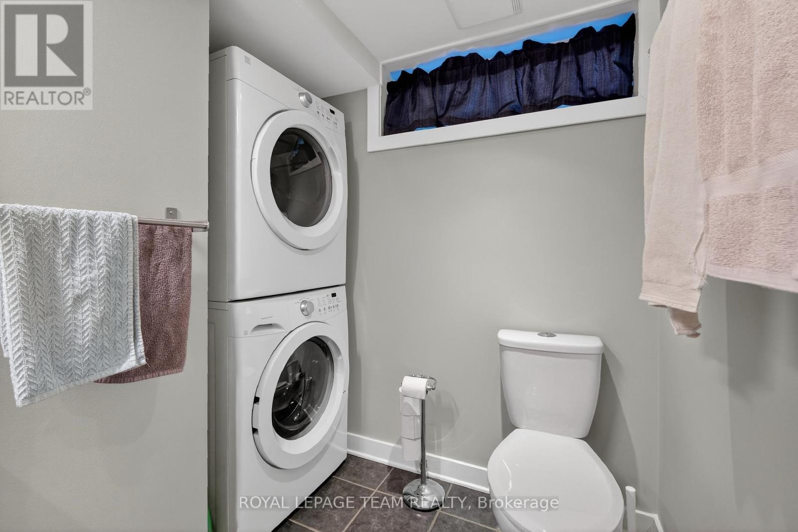 28 Tiffany Crescent, Ottawa, Ontario  K2K 1W2 - Photo 44 - X12821496