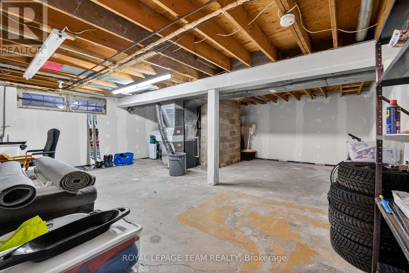 28 Tiffany Crescent, Ottawa, Ontario  K2K 1W2 - Photo 45 - X12821496