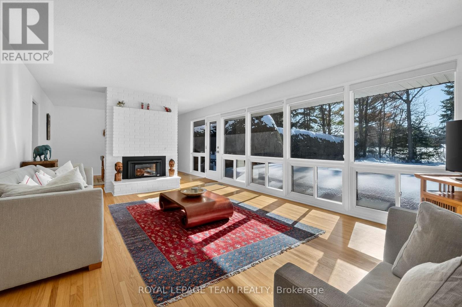 28 Tiffany Crescent, Ottawa, Ontario  K2K 1W2 - Photo 7 - X12821496