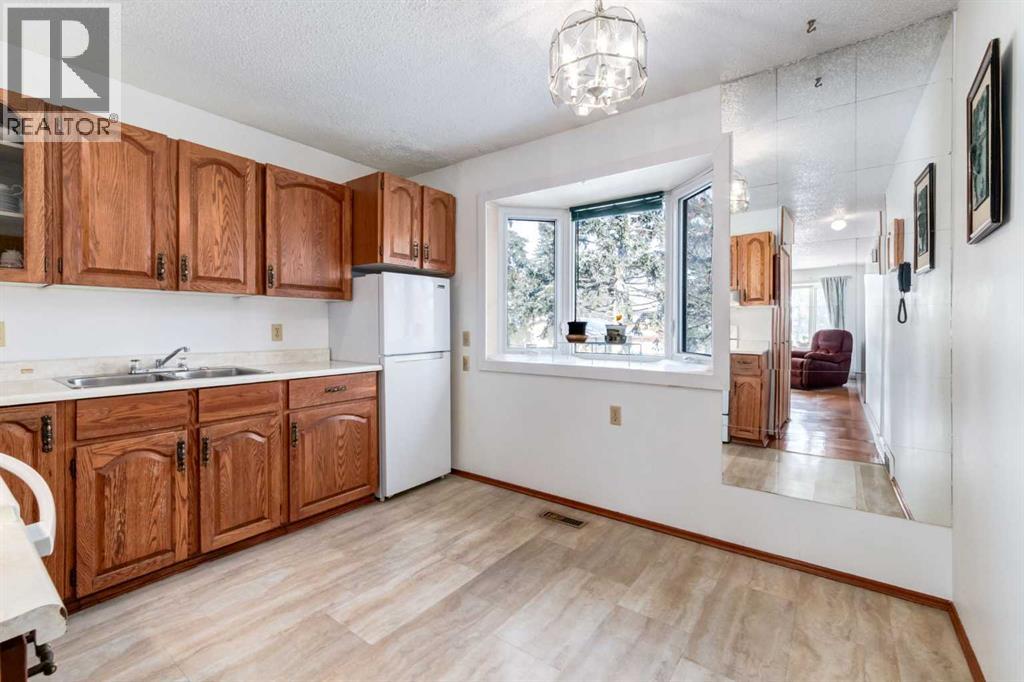 410 60 Avenue Ne, Calgary, Alberta  T2K 0L6 - Photo 6 - A2287854