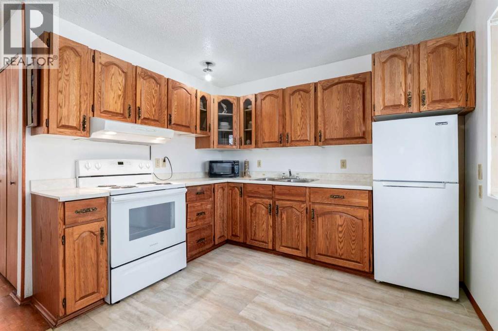 410 60 Avenue Ne, Calgary, Alberta  T2K 0L6 - Photo 8 - A2287854