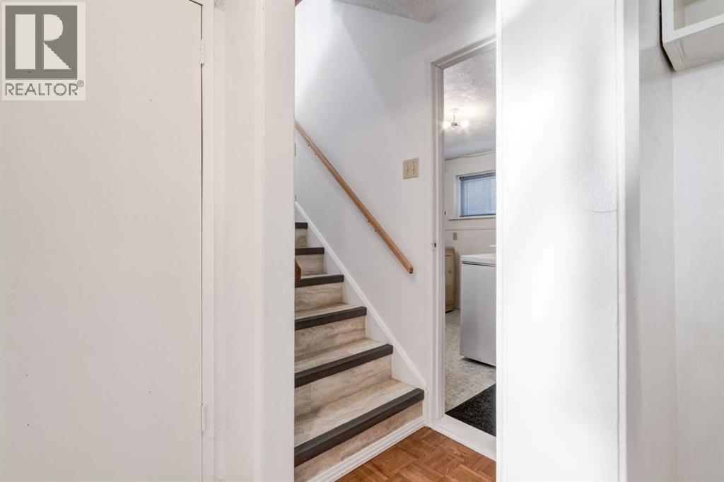 410 60 Avenue Ne, Calgary, Alberta  T2K 0L6 - Photo 16 - A2287854