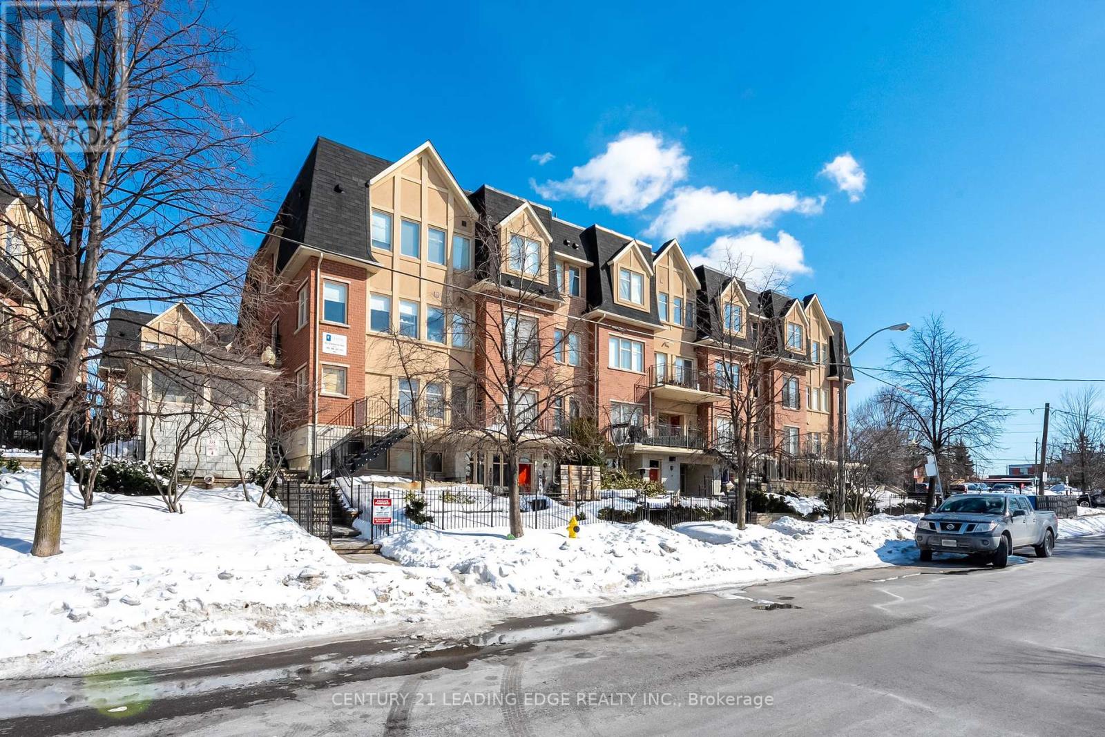 202 - 65 Cranborne Avenue, Toronto, Ontario  M4A 2Y5 - Photo 2 - C12821490