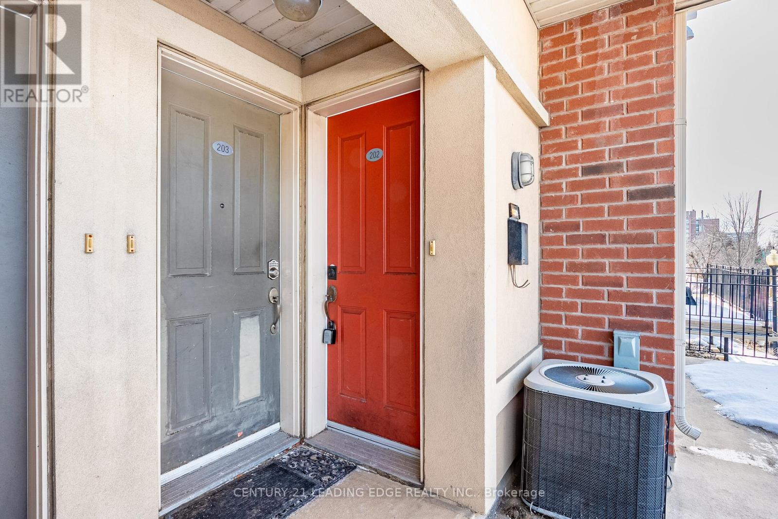 202 - 65 Cranborne Avenue, Toronto, Ontario  M4A 2Y5 - Photo 26 - C12821490