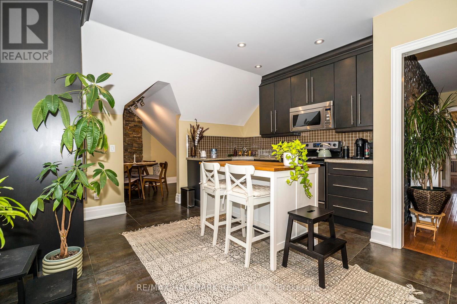 3rd Floor - 151 Rusholme Road, Toronto, Ontario  M6H 2Y6 - Photo 17 - C12821504