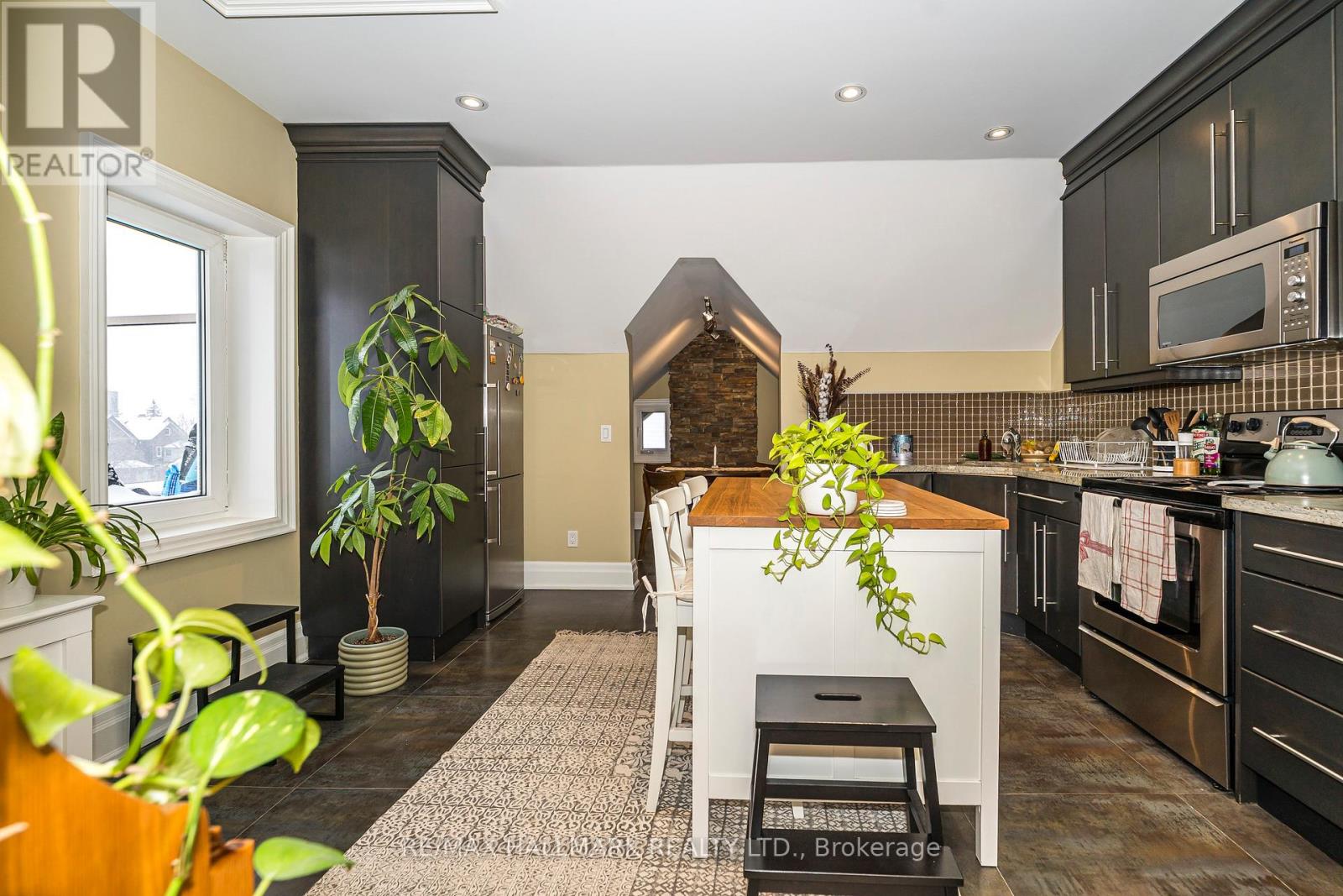 3rd Floor - 151 Rusholme Road, Toronto, Ontario  M6H 2Y6 - Photo 20 - C12821504