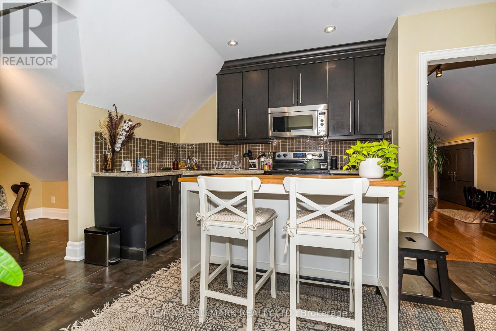 3rd Floor - 151 Rusholme Road, Toronto, Ontario  M6H 2Y6 - Photo 21 - C12821504