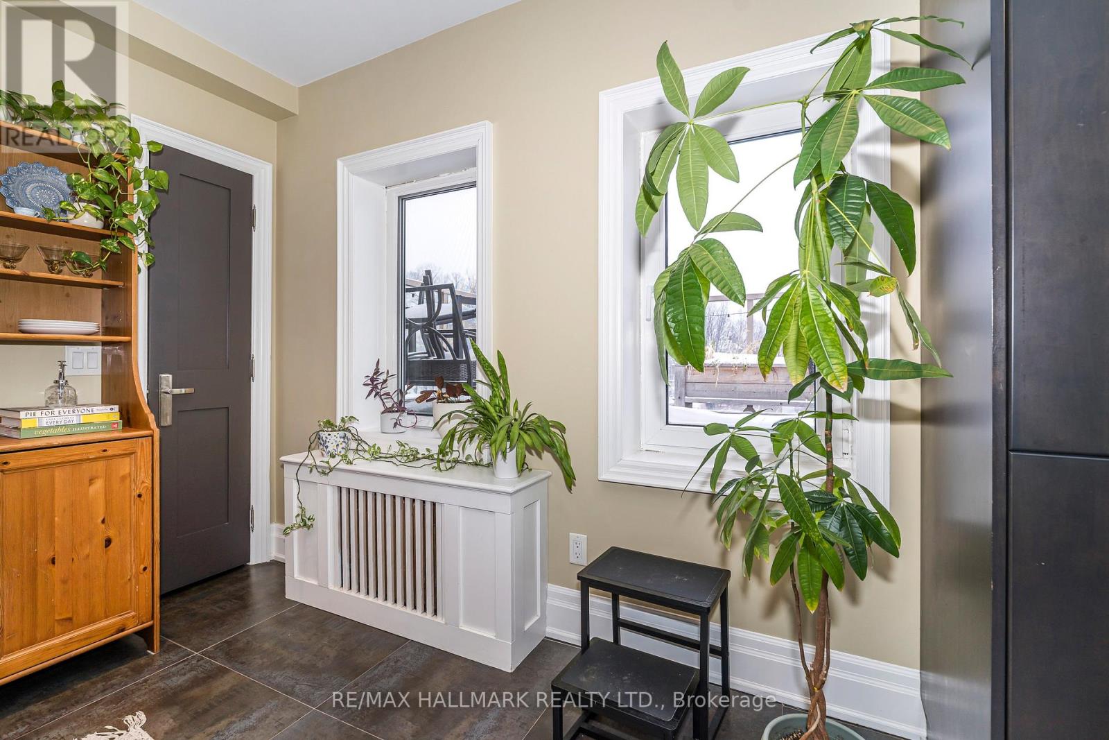 3rd Floor - 151 Rusholme Road, Toronto, Ontario  M6H 2Y6 - Photo 22 - C12821504