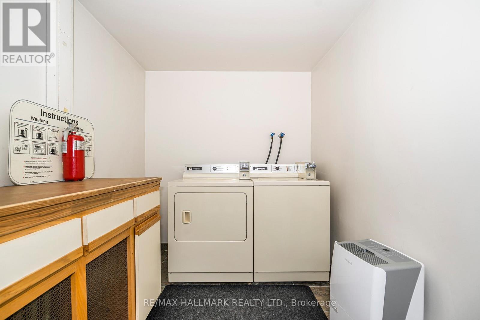 3rd Floor - 151 Rusholme Road, Toronto, Ontario  M6H 2Y6 - Photo 33 - C12821504