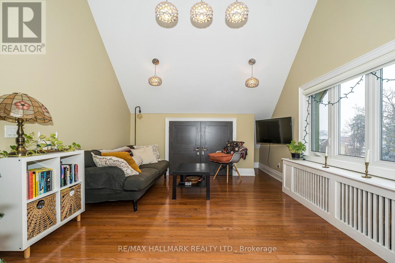 3rd Floor - 151 Rusholme Road, Toronto, Ontario  M6H 2Y6 - Photo 8 - C12821504