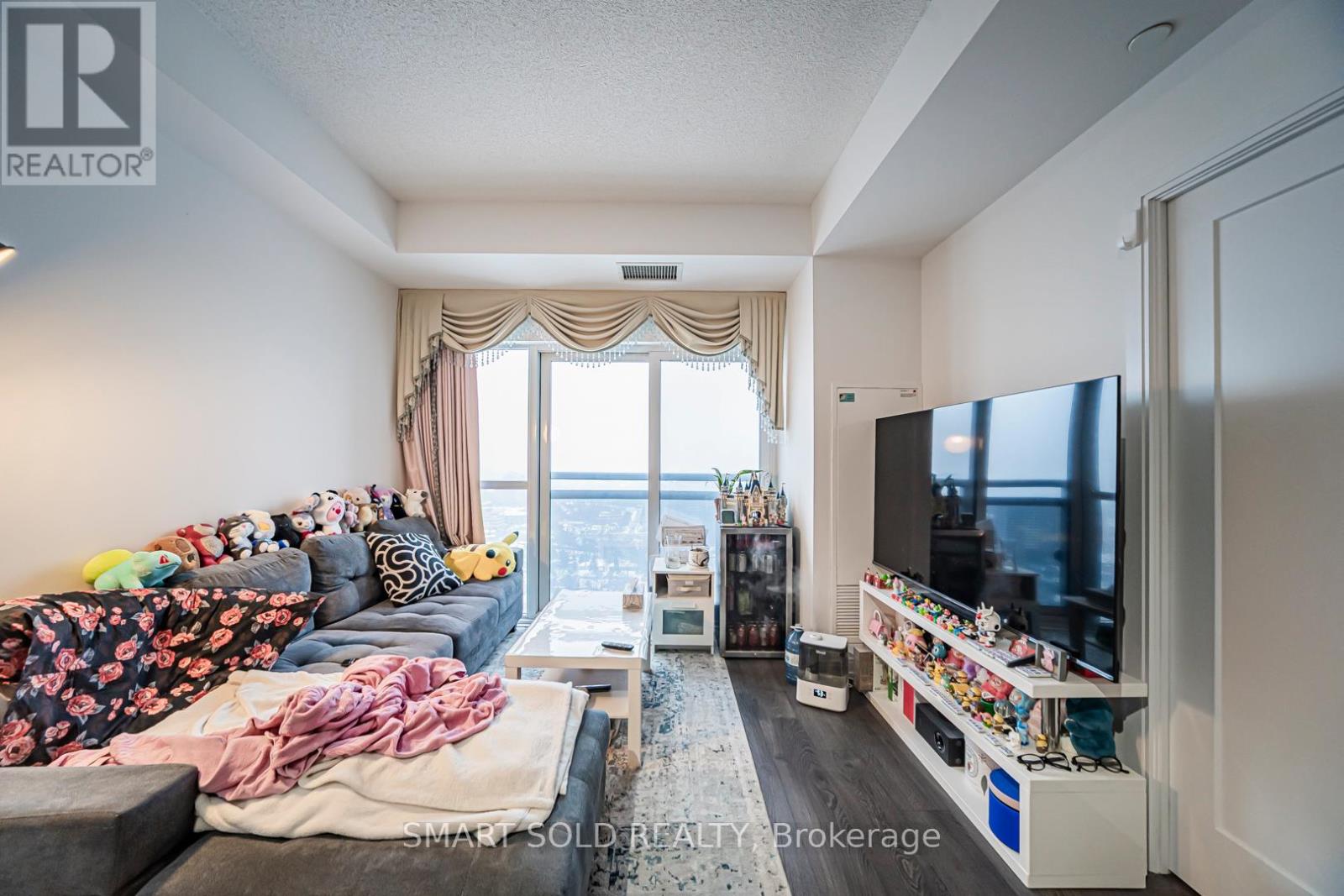 2918 - 275 Village Green Square, Toronto, Ontario  M1S 0L8 - Photo 11 - E12821516