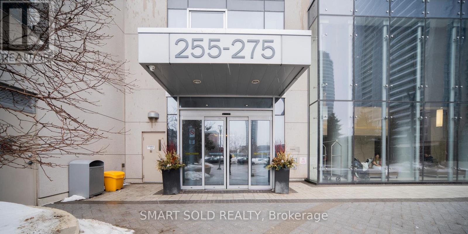 2918 - 275 Village Green Square, Toronto, Ontario  M1S 0L8 - Photo 2 - E12821516