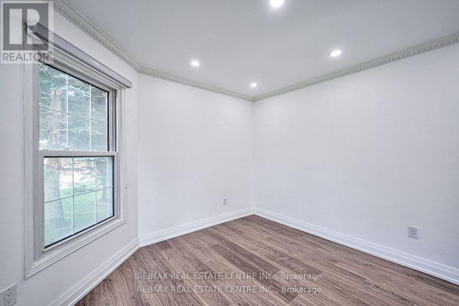 6202 Tenth Line W, Mississauga, Ontario  L5N 5T2 - Photo 14 - W12821480