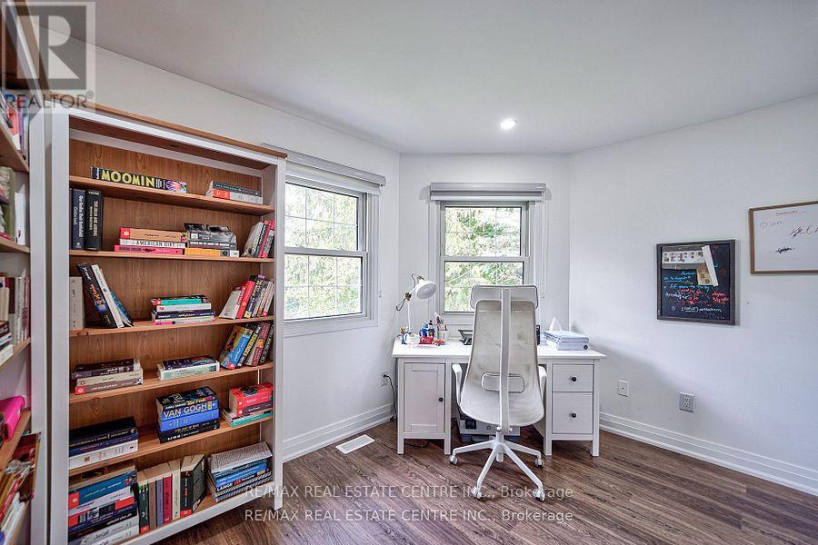 6202 Tenth Line W, Mississauga, Ontario  L5N 5T2 - Photo 18 - W12821480