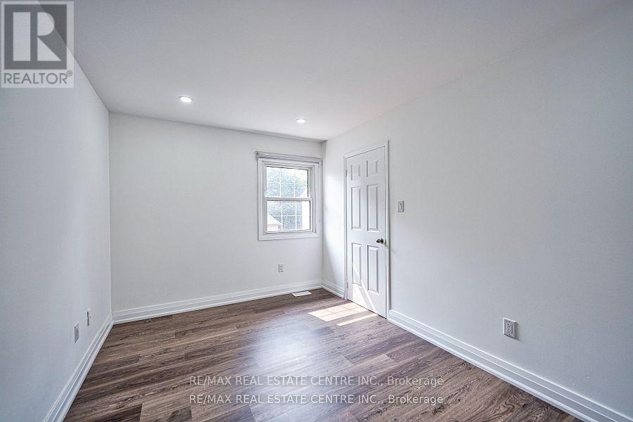 6202 Tenth Line W, Mississauga, Ontario  L5N 5T2 - Photo 21 - W12821480