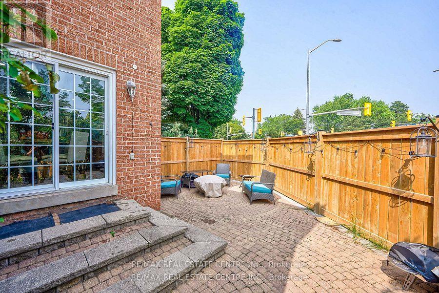6202 Tenth Line W, Mississauga, Ontario  L5N 5T2 - Photo 38 - W12821480