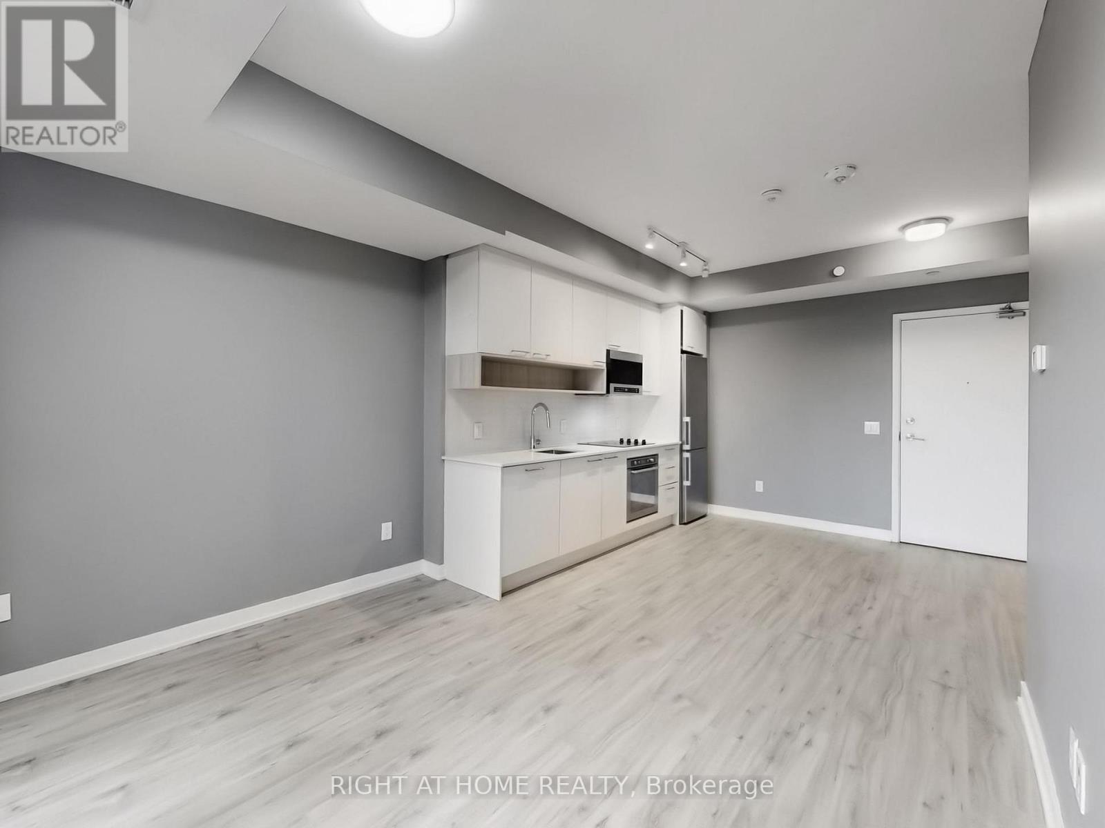 201 - 3005 Pine Glen Road, Oakville, Ontario  L6M 5P5 - Photo 14 - W12821502