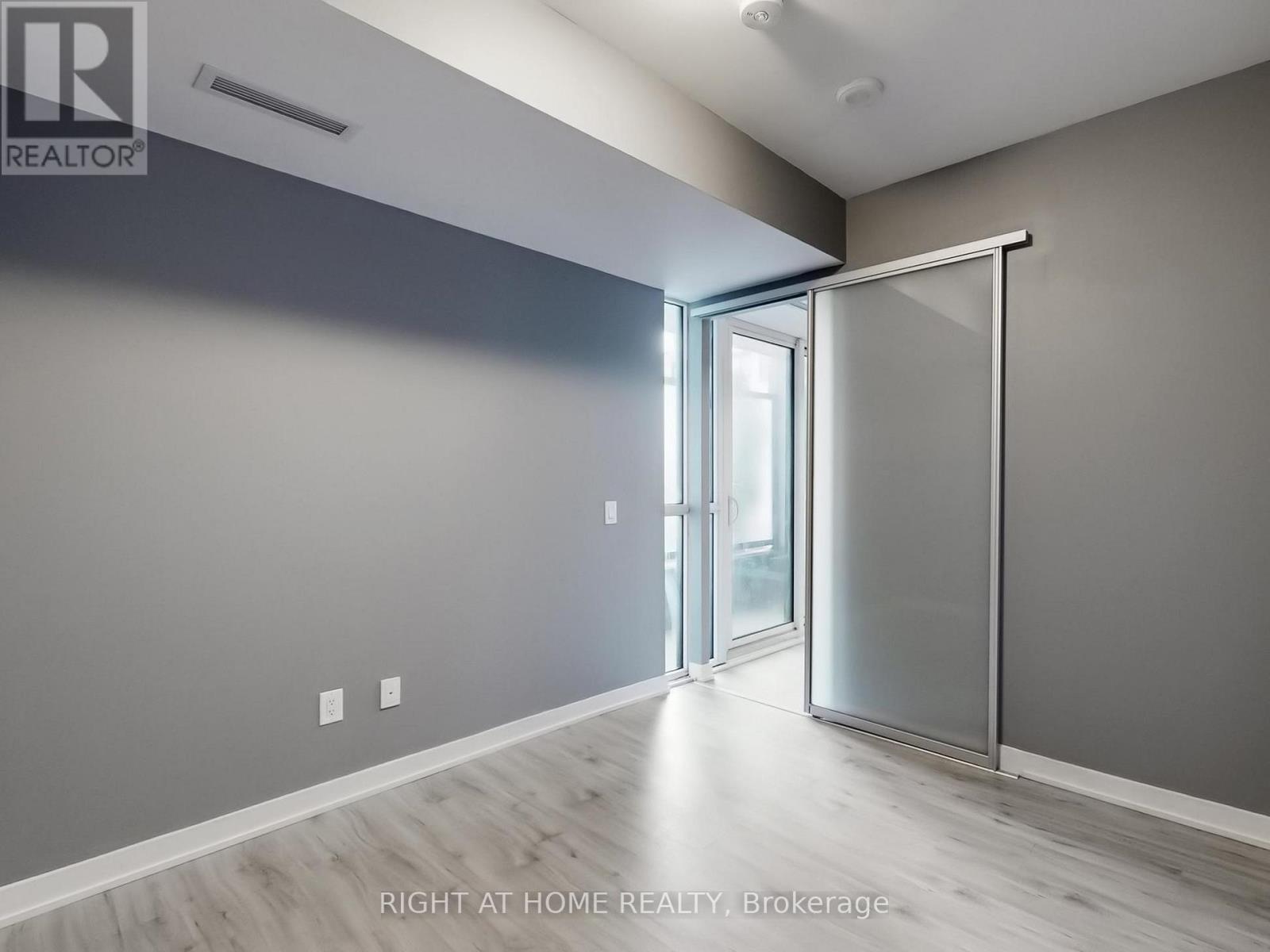 201 - 3005 Pine Glen Road, Oakville, Ontario  L6M 5P5 - Photo 18 - W12821502