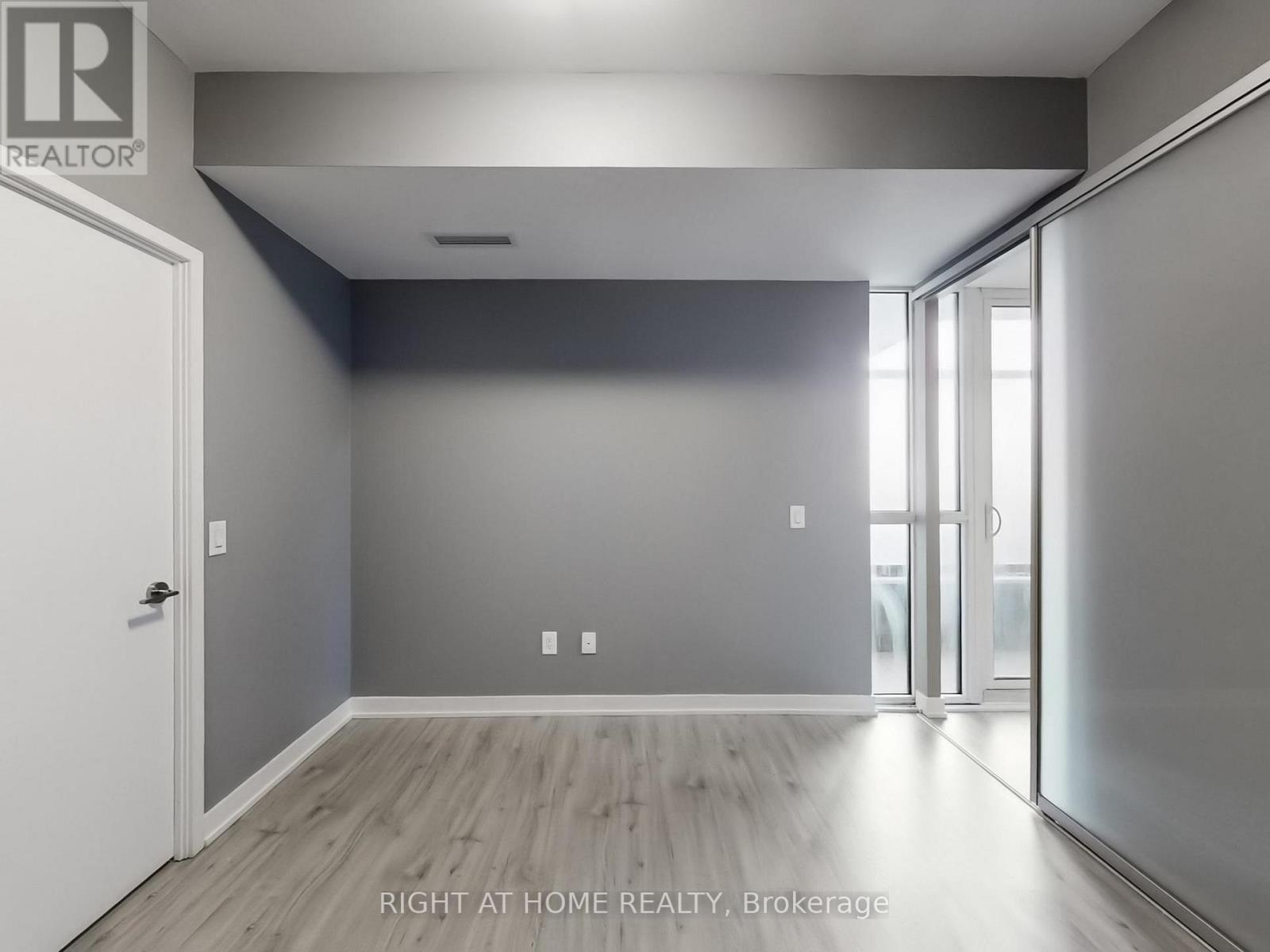 201 - 3005 Pine Glen Road, Oakville, Ontario  L6M 5P5 - Photo 19 - W12821502