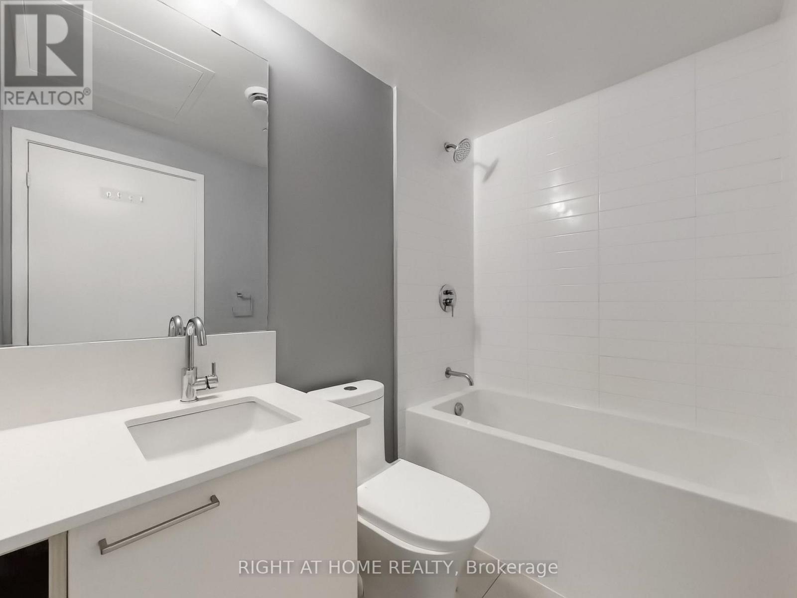 201 - 3005 Pine Glen Road, Oakville, Ontario  L6M 5P5 - Photo 25 - W12821502