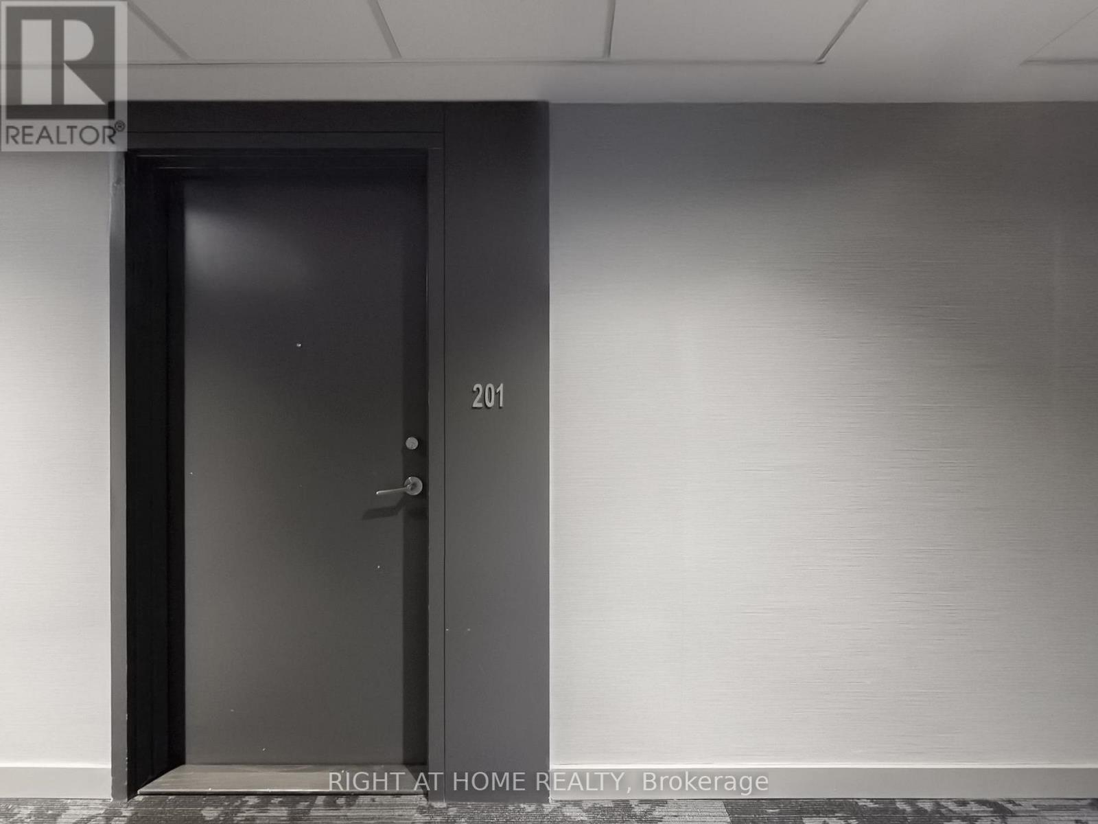 201 - 3005 Pine Glen Road, Oakville, Ontario  L6M 5P5 - Photo 29 - W12821502