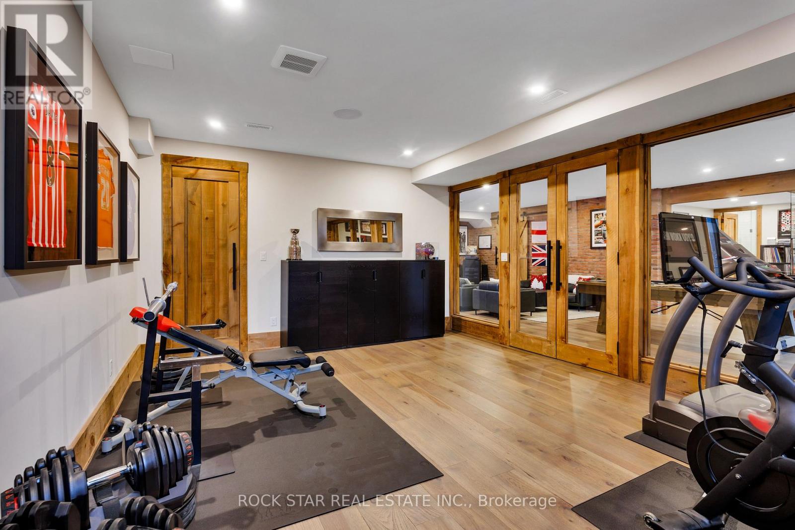 28 Highland Road, Oakville, Ontario  L6K 1S7 - Photo 45 - W12821506