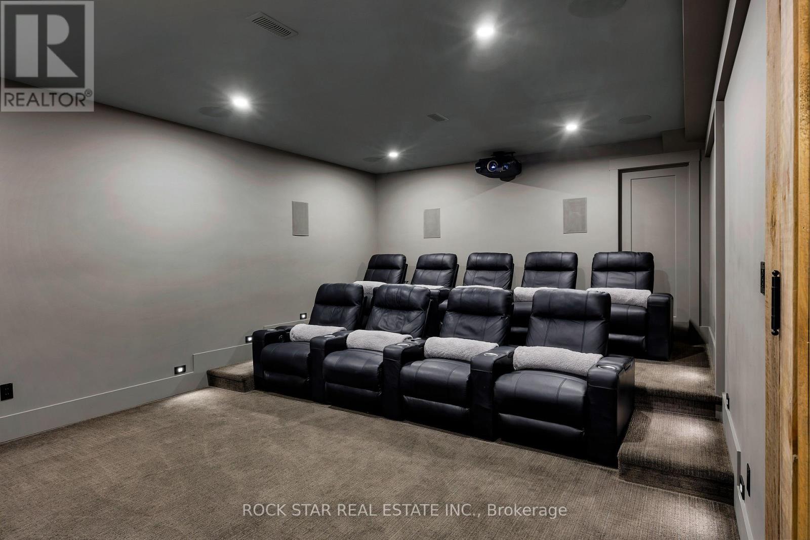 28 Highland Road, Oakville, Ontario  L6K 1S7 - Photo 48 - W12821506