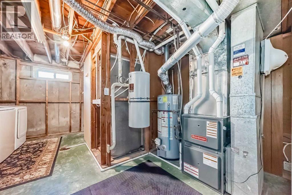 216 Pinecrest Crescent Ne, Calgary, Alberta  T1Y 1K9 - Photo 37 - A2281538